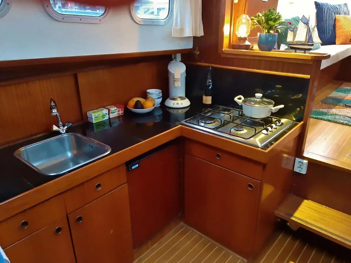 Motor Yacht Almaz Hotell Amsterdam Nederländerna