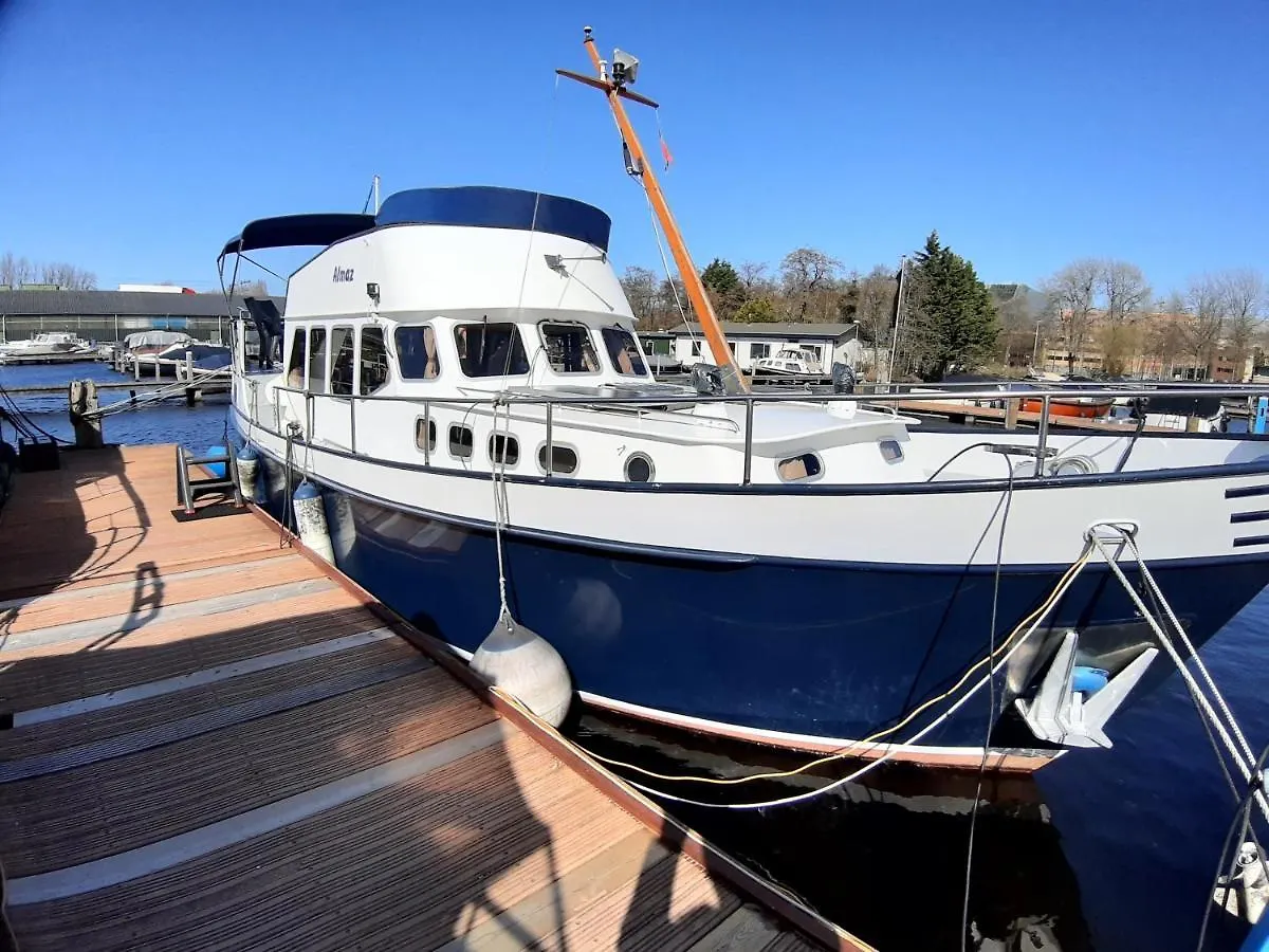 Båthotell Motor Yacht Almaz Hotell Amsterdam